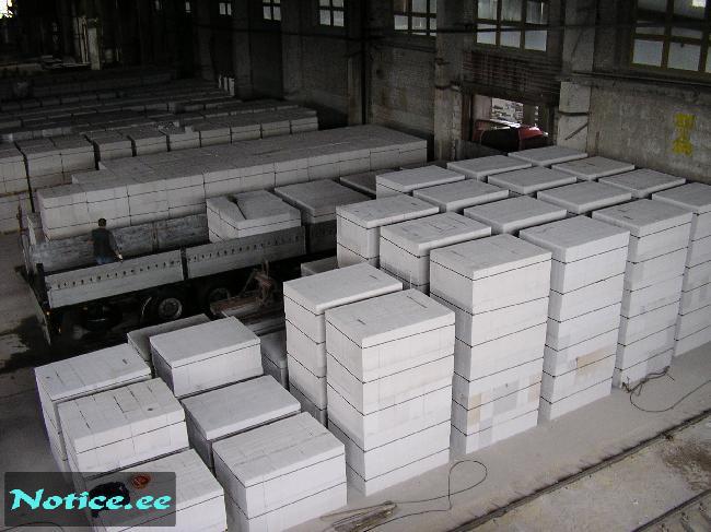 NARVA PLOKID, tuhaplokid, odavad seinaplokid. Tuhaplokid on kergplokkidest kõige soodsama ...