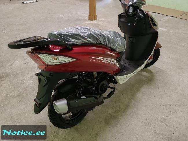 Falcon 8, 50cc mopeed, scooter, motoroller Tootekood: Falcon8 Saadavus: Laos Mootor: 4-Taktiline, ...